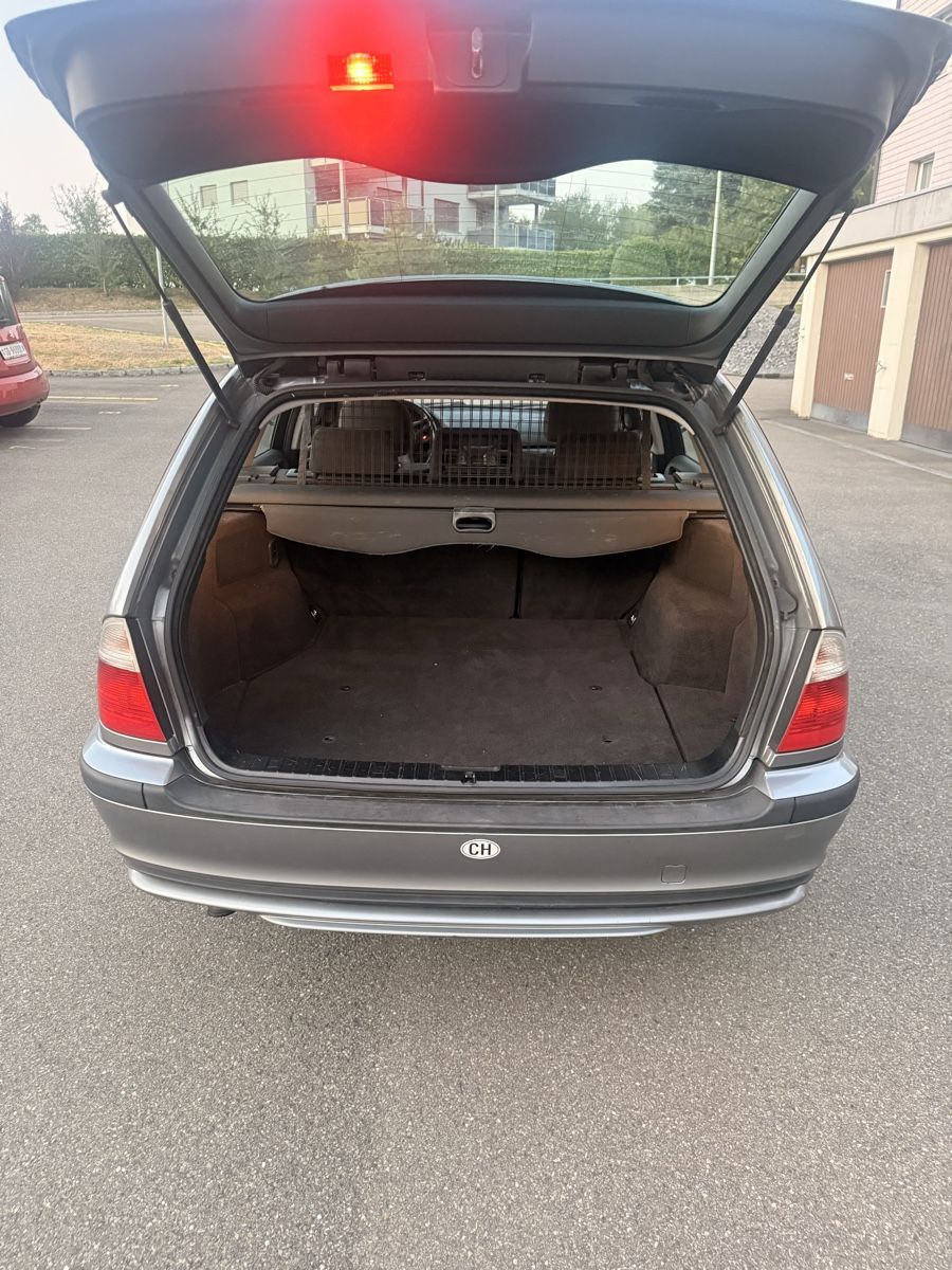BMW Automobili: BMW 320d Touring – Usato da Bischofszell venduto da McLuca81 6