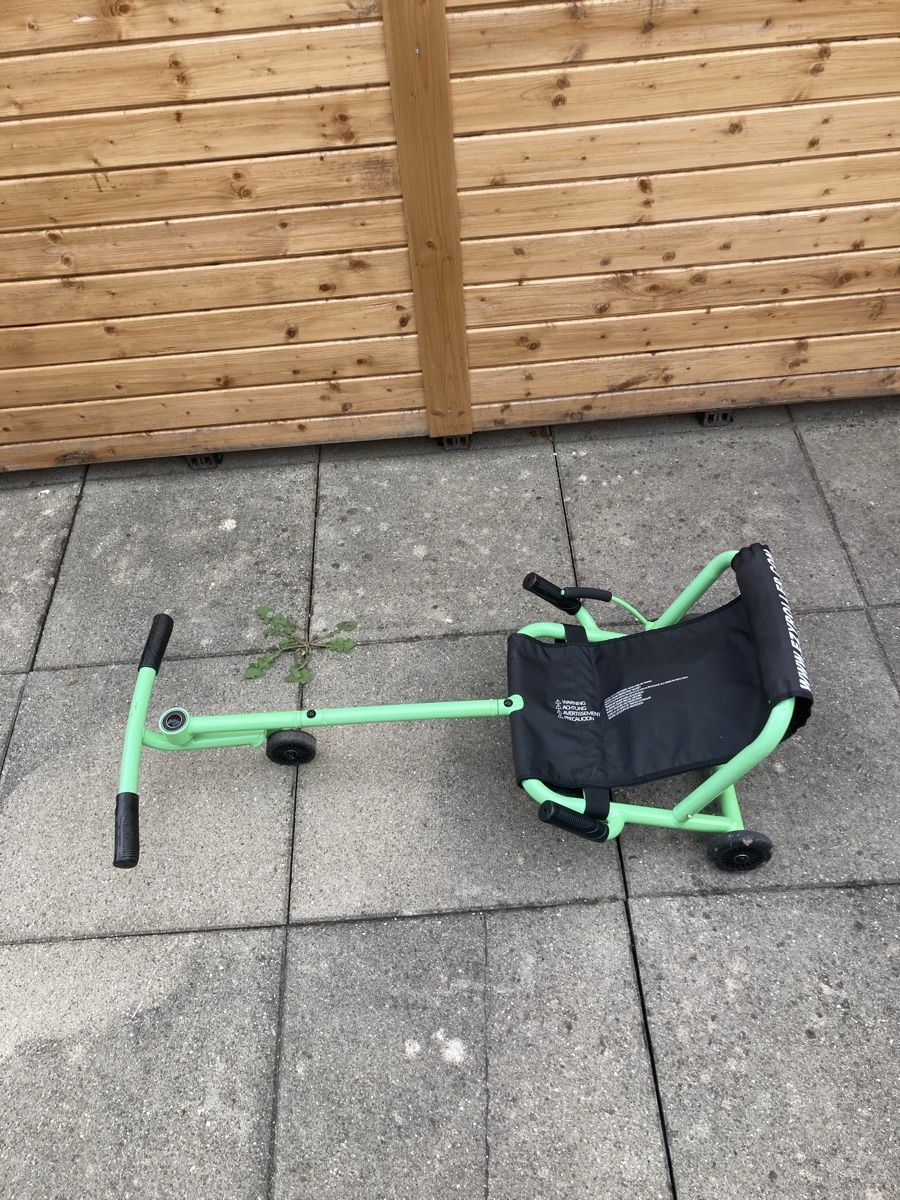Véhicules pour enfants: EzyRoller Kinderfahrzeug – Défectueux à Aegerten par leiserp 1