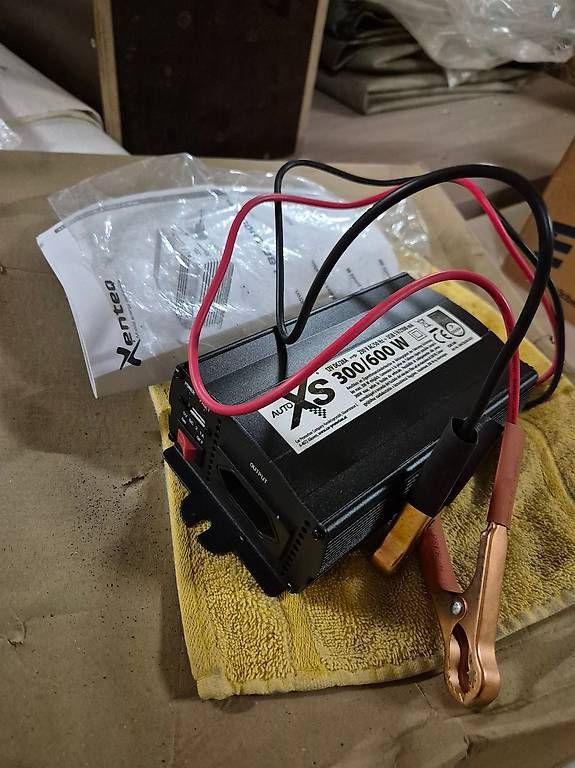 Inverter: Kleiner Wechselrichter – Usato da Lenggenwil venduto da Benissimo1 1