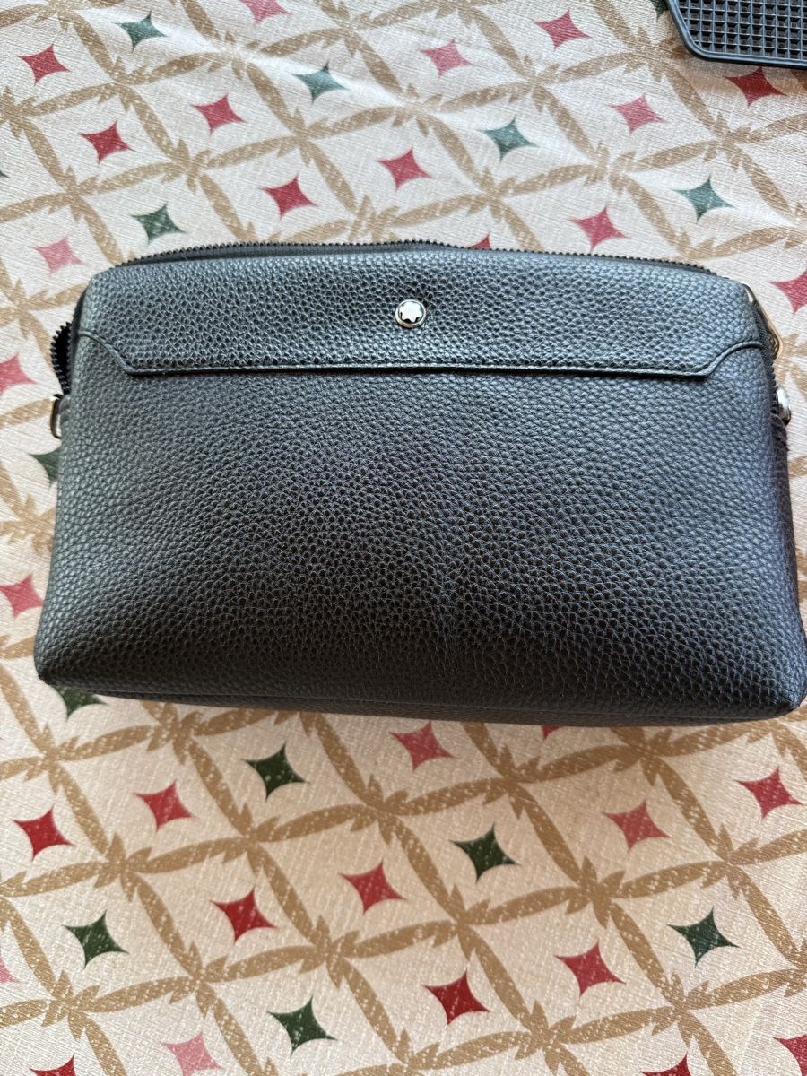 Montblanc Sacs: Montblanc Softgrain Clutch – D'occasion à Erlinsbach par homer2478
