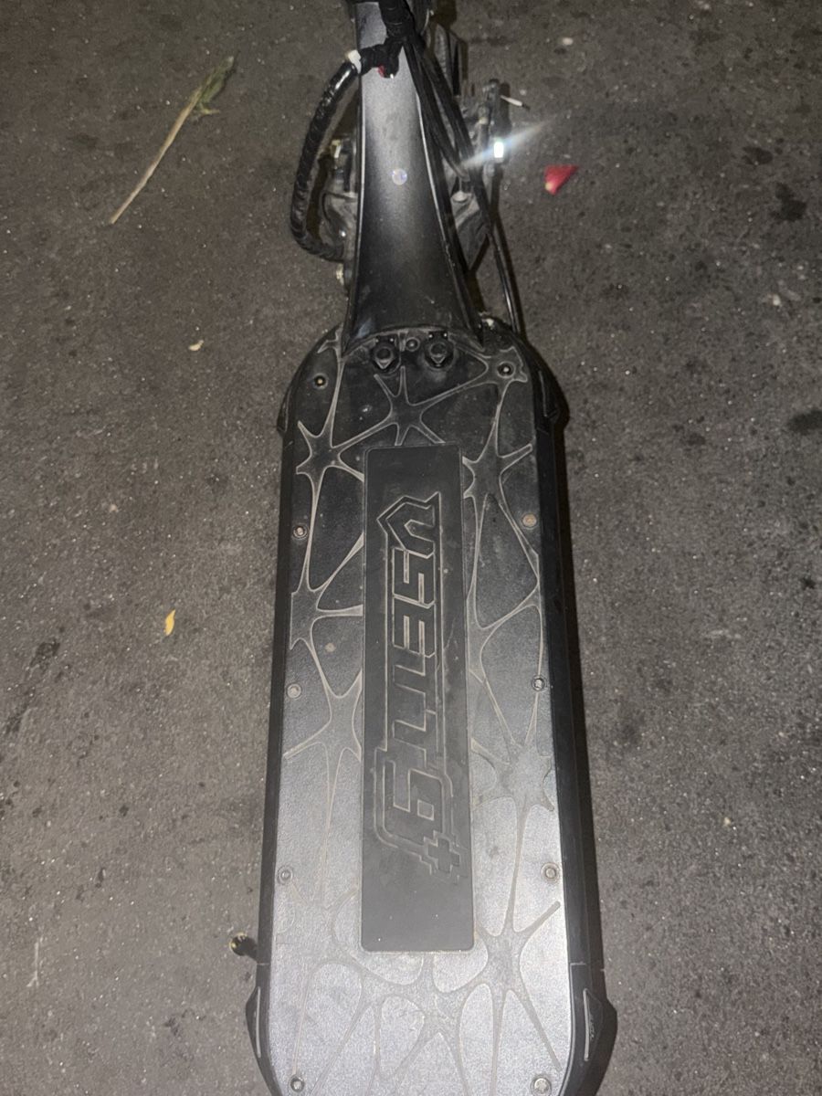 Scooters: Vset 9+ – D'occasion à Wattwil par gli_5wqf 3