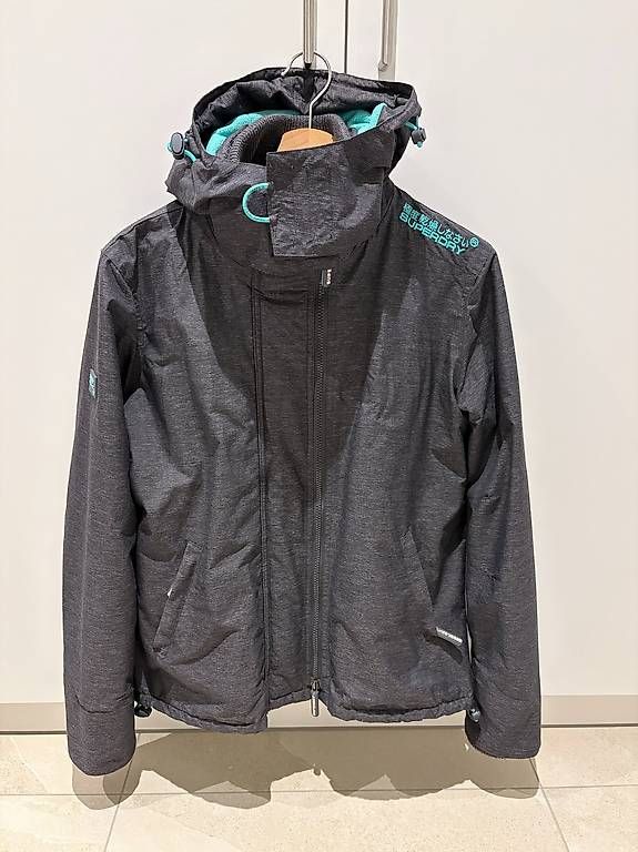 Superdry Jacken: Super Dry Jacke Damen Gr. XL – Gebraucht aus Glattfelden von CaptainM12