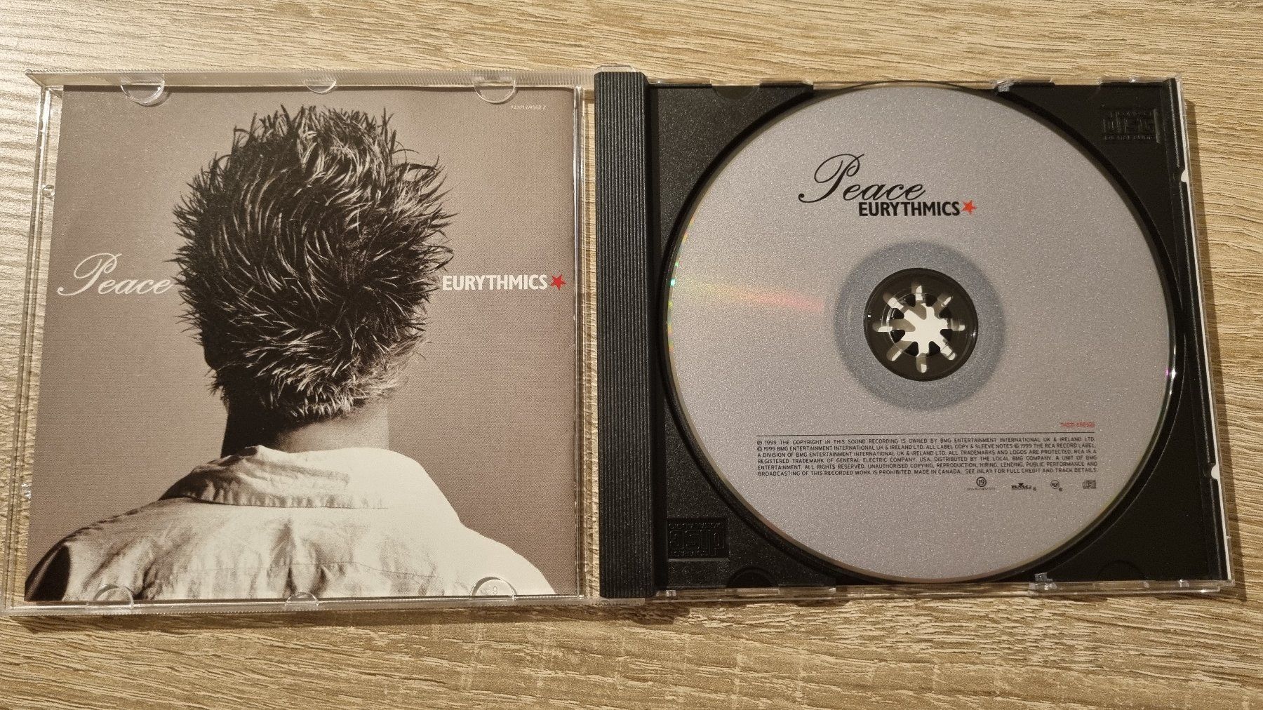 CD: Eurythmics - Peace – Usato da Hagenbuch ZH venduto da lecterr55 1
