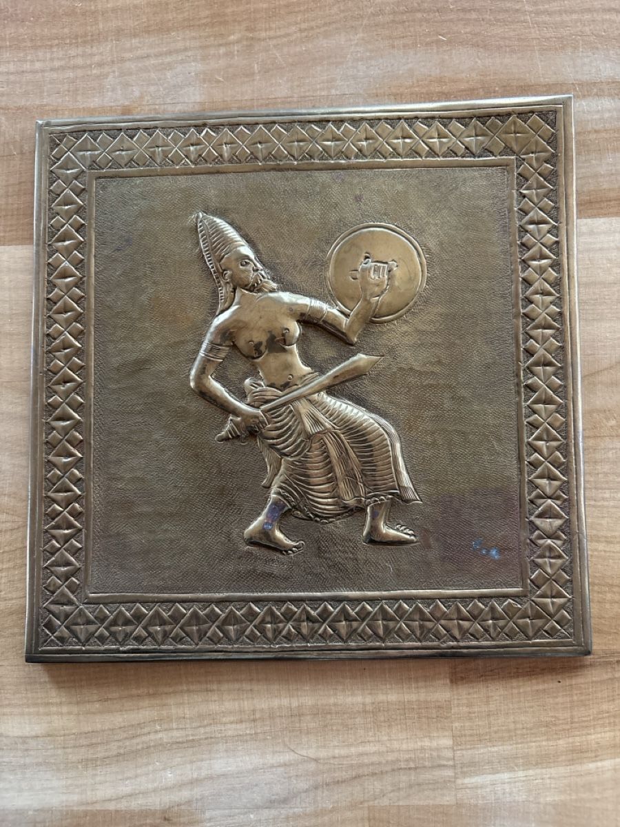 Foto & Immagini: Messing Bild Relief Sasanindischer Krieger – Usato da Rümlang venduto da euqinom16