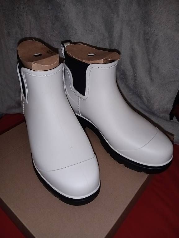 Ugg Damenschuhe: UGG Gummistiefel – Neu und originalverpackt aus Wangen SZ von mkaelin87 2