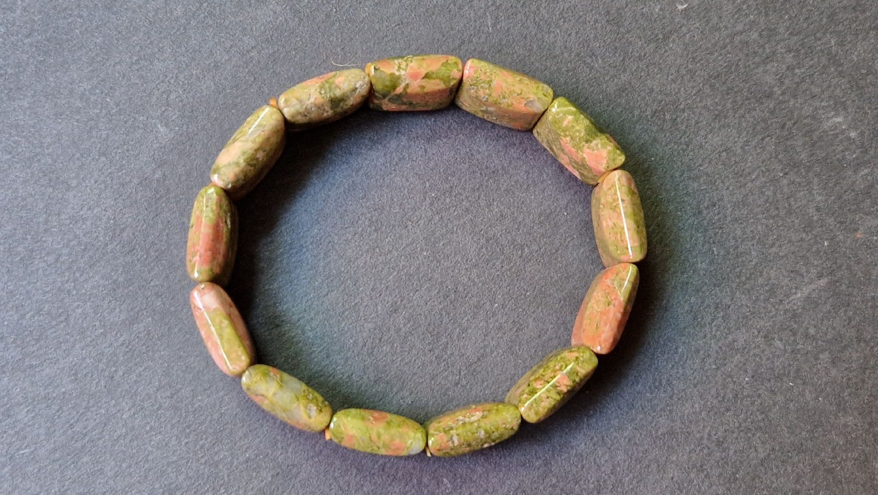 Armbänder & -reifen: Armband Edelsteine elastisch super Zustand – Gebraucht aus Seengen von Seestern77 3