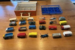 Modellautos 14 Corgi Juniors / 5 Matchbox mit Box