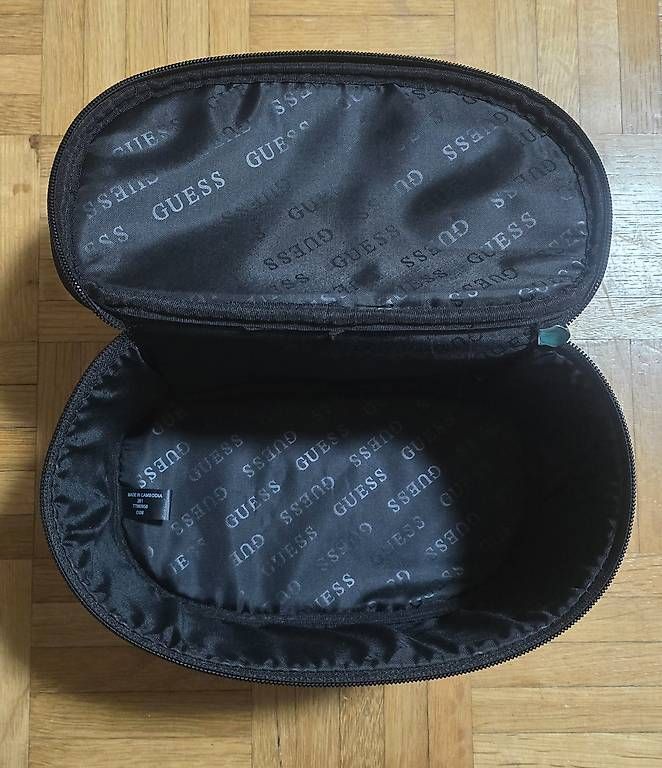Guess Kosmetikkoffer: GUESS Kosmetiktasche – Neu (gemäss Beschreibung) aus Schaffhausen von F_180 2