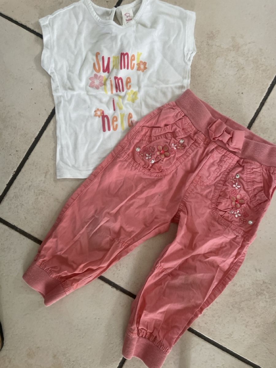 Lotti & Set di vestiti: Sommer Set Gr. 86, Shirt & Hose, Mädchen – Usato da Obergerlafingen venduto da cabo4
