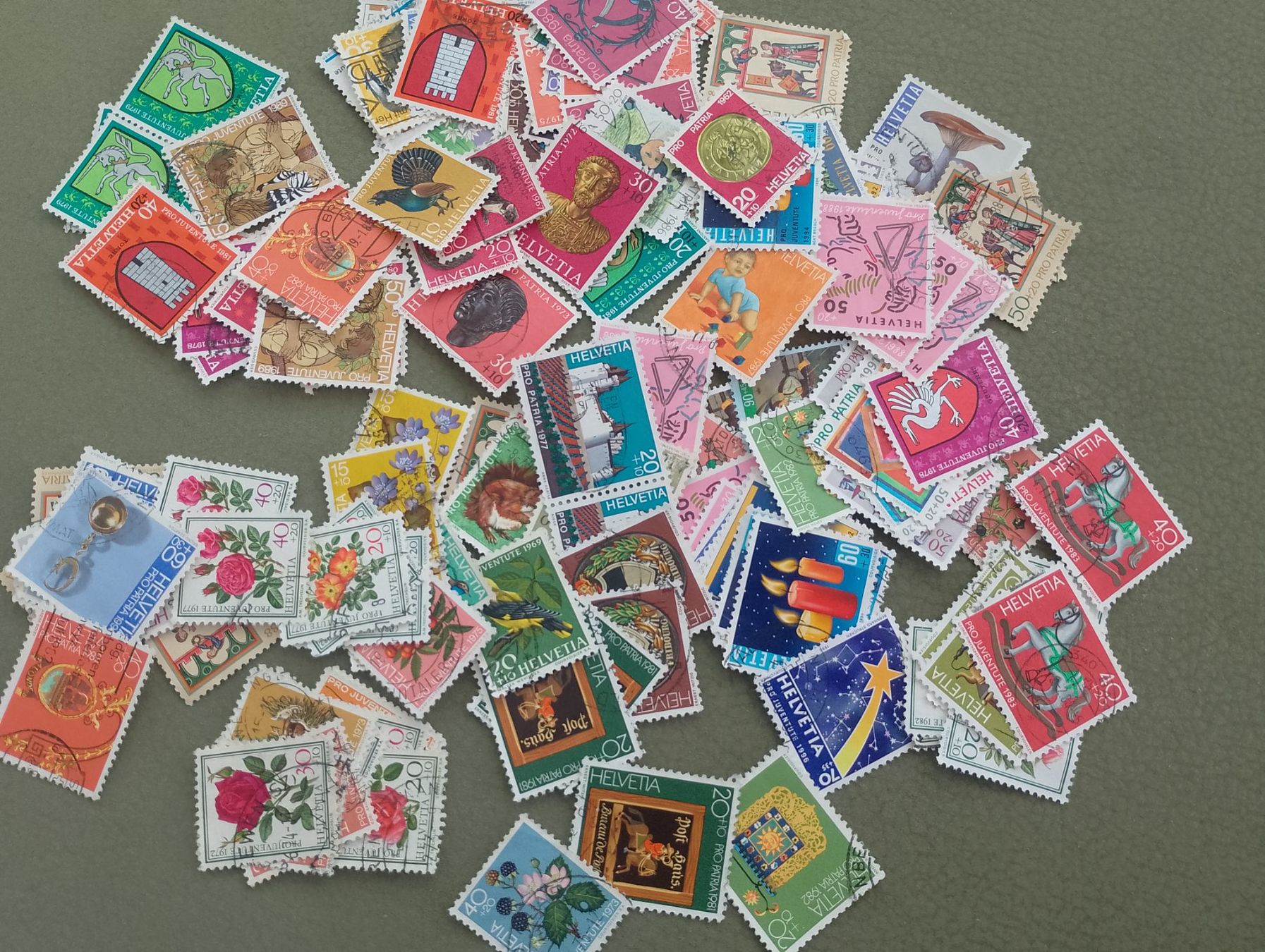 Tutti i francobolli: Briefmarken PJ und PP abgelöst – Usato da Altdorf UR venduto da boardsofcanada