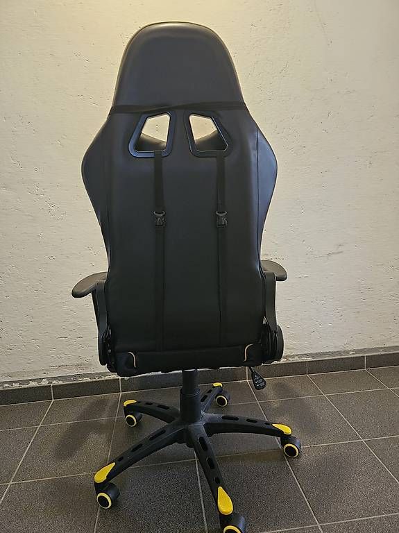 Sedie: Gaming-Stuhl – Usato da Chur venduto da zie_t9q2 2