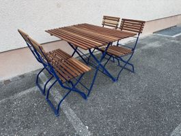 Gartenmöbel-Set – Tisch & 4 Stühle - KLAPPBAR