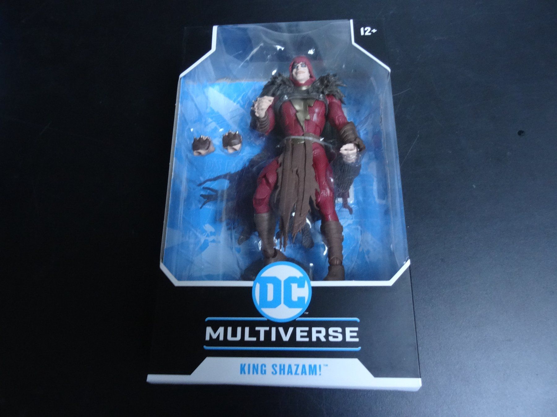 Statuette: DC Multiverse Actionfigur King Shazam! 18 cm McFARLANE – Nuovo e nell'imballaggio originale da Olten venduto da Disc-Ausverkauf