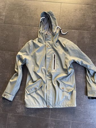 Regenjacke Lizzard Sports Outdoor grün Grösse S neuwertig