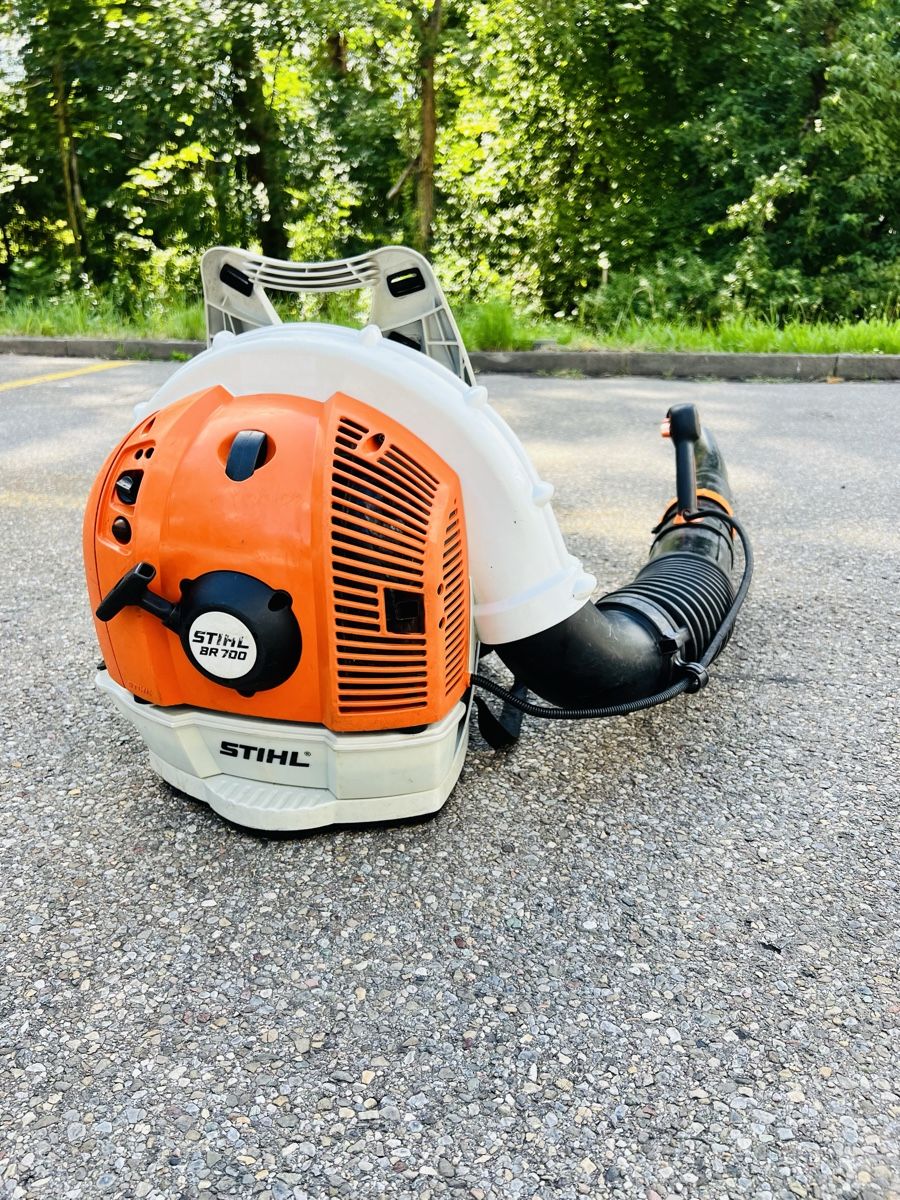 Stihl Soffiatori & Aspiratori per foglie: Laubblaser Stihl Br 700 – Usato da Urdorf venduto da Faz_19 1