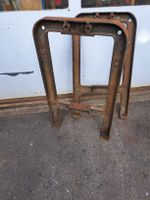 2 antike Gusseisen Tischbeine