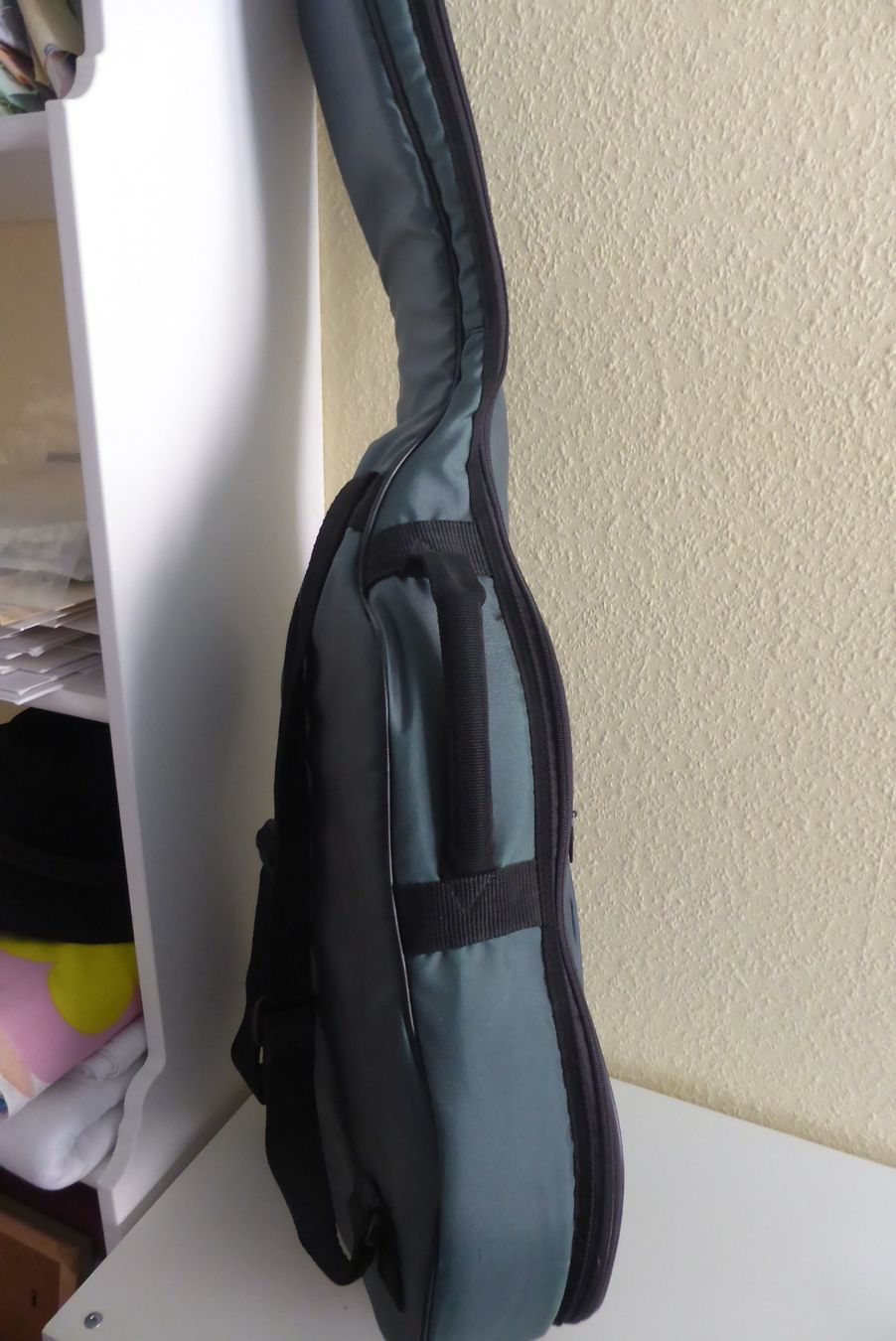 Instruments de musique: Gittarrenhülle - Gitaren Tragtasche – Neuf (Voir description) à Brunnadern par vapiano 4