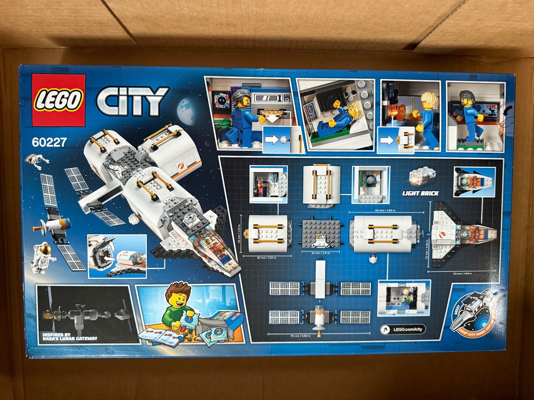Lego Kit di costruzioni: Lego City 60227 - Raumstation – Nuovo e nell'imballaggio originale da Basel venduto da zekzek 1