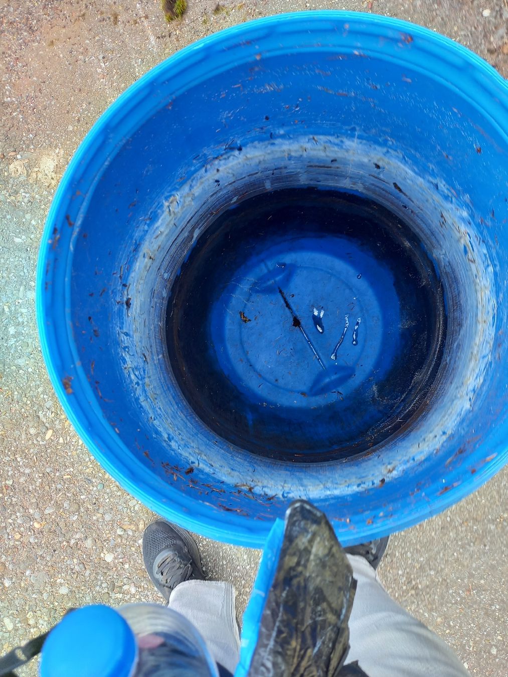 Bewässern & Giessen: Wasserfass – Gebraucht aus NIEDERBUCHSITEN von jut_lpv5 1