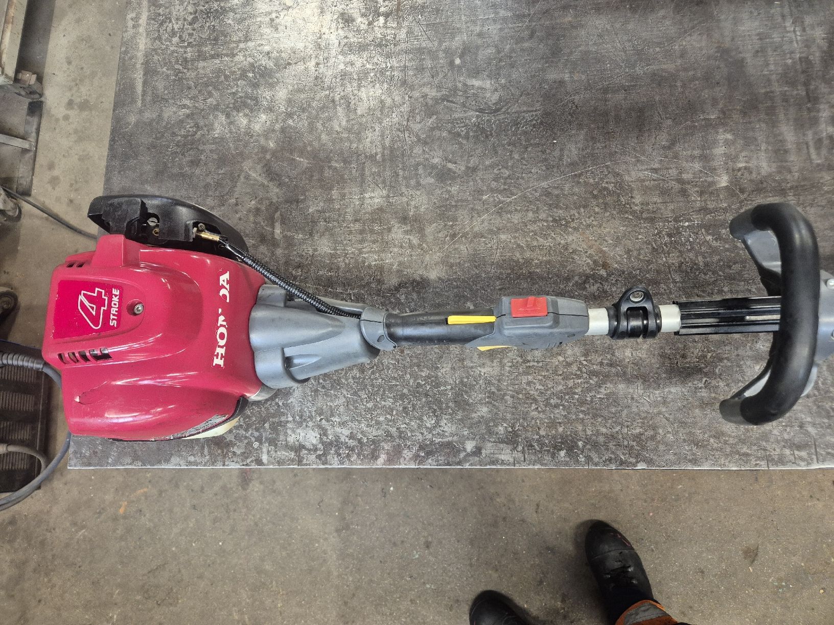 Honda Tagliaerba: Honda Benzin Rasentrimmer – Usato da Nunningen venduto da Pullax66 3