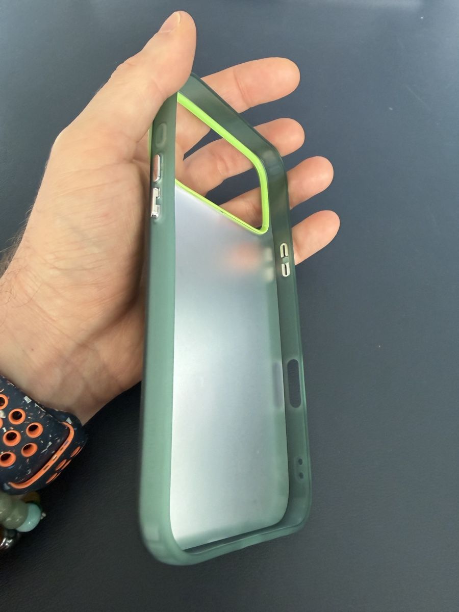 Apple Covers & Schutzfolien: iPhone 17 Pro Max Pokémon Case – Neu und originalverpackt aus Lausanne von oenix 4