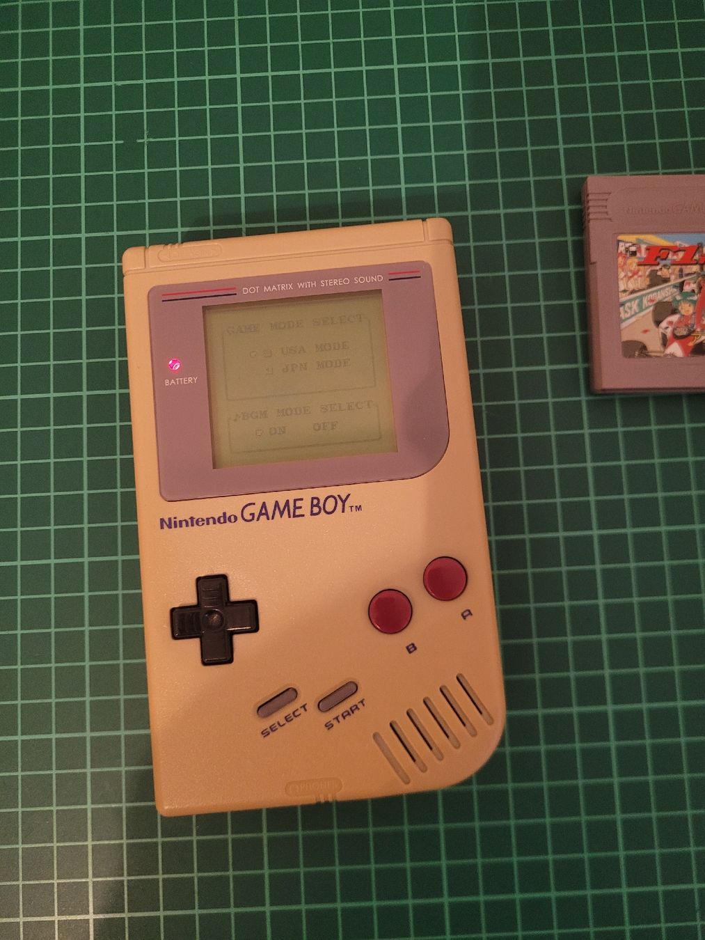 Nintendo Konsolen: Classic Nintendo Game Boy with 2 Games - Tested & Working! – Gebraucht aus Meyrin von Retro-GZ 1