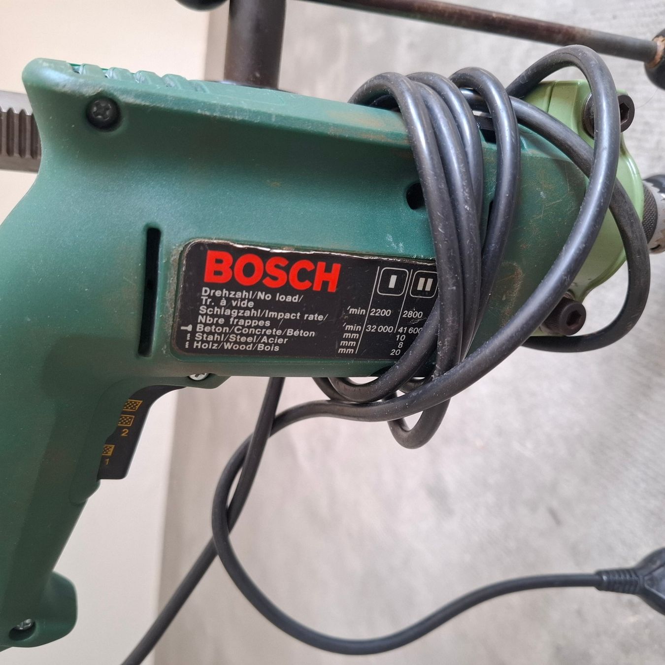 Bosch Trapani: Perceuse à colonne Bosch – Usato da Neuchâtel venduto da Rochawood 2