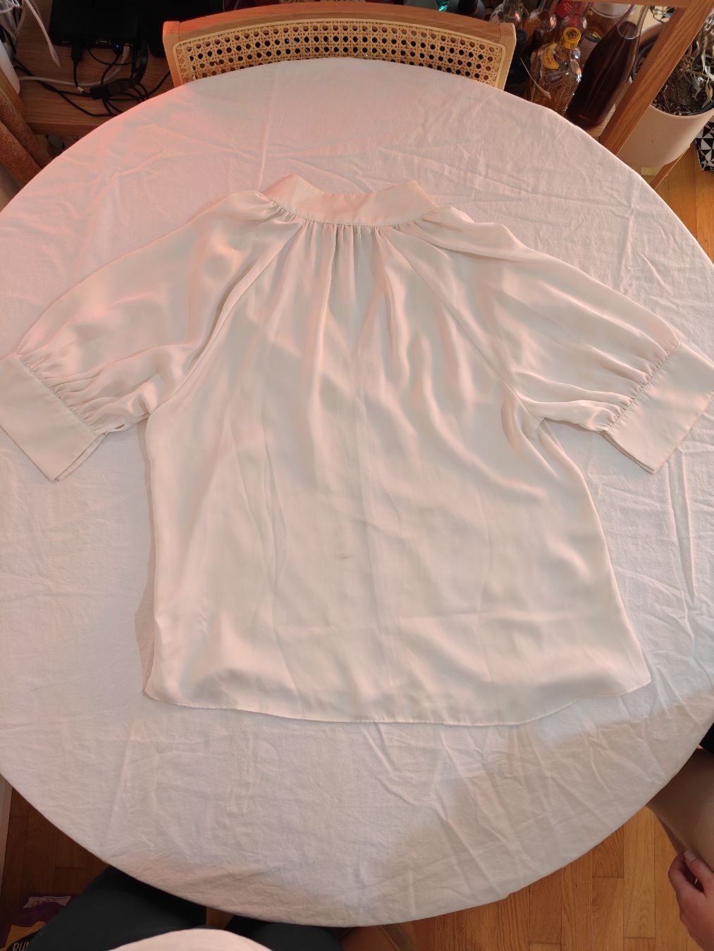 H&M Blusen: H&M Blouse cream size S – Gebraucht aus Zürich von lmd_n7lx 3