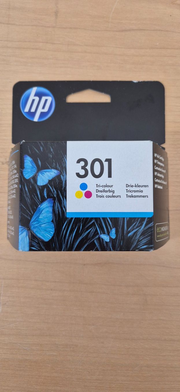 Hewlett Packard Druckerpatronen & Toner: HP  Tintenpatrone 301 Tri-Color – Neu und originalverpackt aus Elgg von computerbrocki