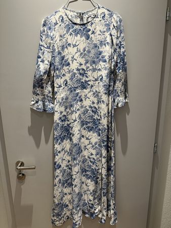 Kleid Reformation, Size 8