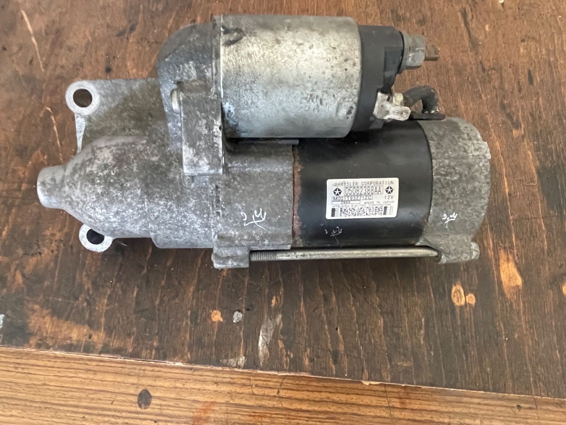Dodge Tutti pezzi di ricambio auto: Anlasser Dodge – Usato da Staffelbach venduto da Corvair1 1