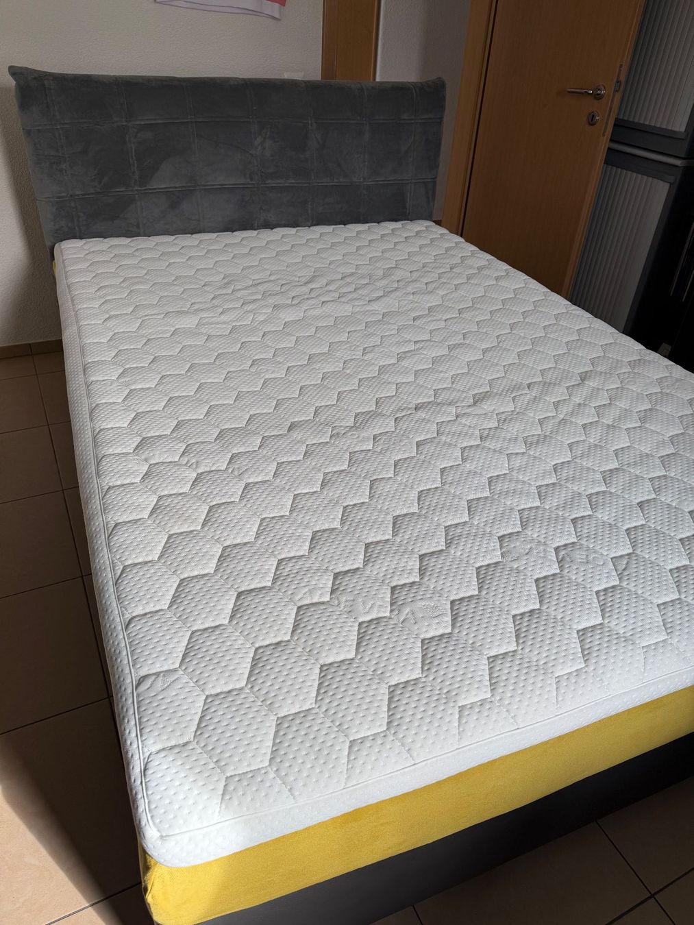 Lits: Boxspringbett – D'occasion à Wettingen par vespa_ss 5