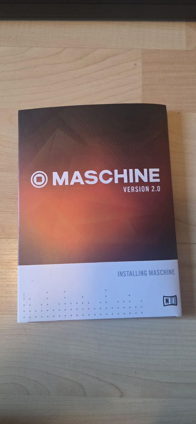 Native Instruments Strumenti musicali: Maschine Mikro 2.0 – Usato da Chur venduto da ACE18 1