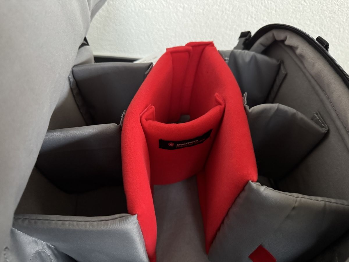 Manfrotto Zaini: Manfrotto Foto Rucksack L - NEU  -  Schnäppchen – Nuovo (secondo la descrizione) da Gurmels venduto da topsommer 3