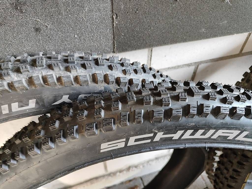 Pezzi di ricambio: Diverse reifen-Maxxis-Schwalbe-Continenthal – Usato da Stilli venduto da Johnsti66 4