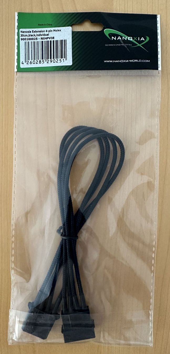 PC: Nanoxia - Diverse Kabel (SATA, Molex) – Nuovo (secondo la descrizione) da Dielsdorf venduto da Empowered 7