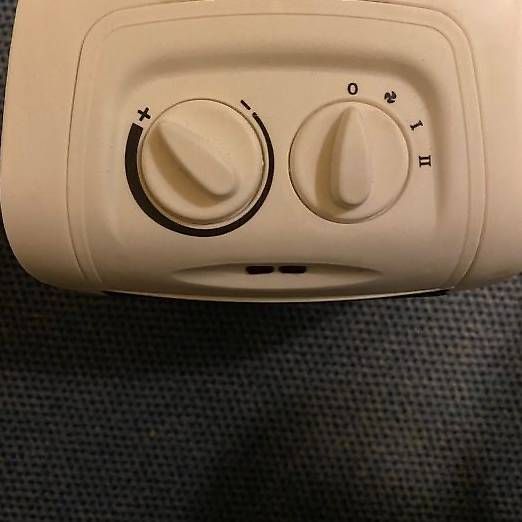 Radiatori: Heizstrahler Heizung Heater – Nuovo (secondo la descrizione) da Oetwil am See venduto da danielng718 1