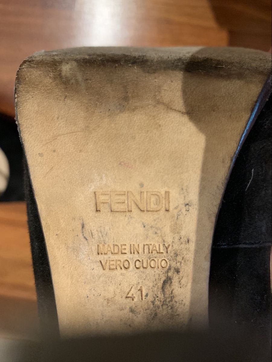 Fendi Scarpe da donna: Fendi high heels size 41 – Usato da Yverdon-les-Bains venduto da pen_bbz8 5