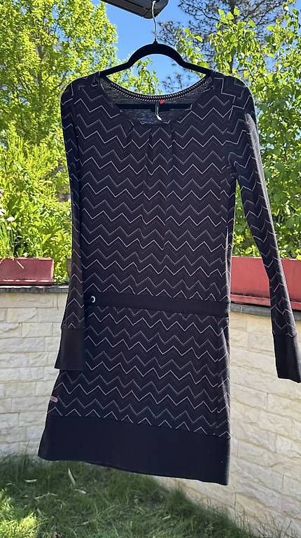 Vestiti: Schwarzes Ragwear Kleid Gr. L – Usato da Reinach BL venduto da Enodel 1