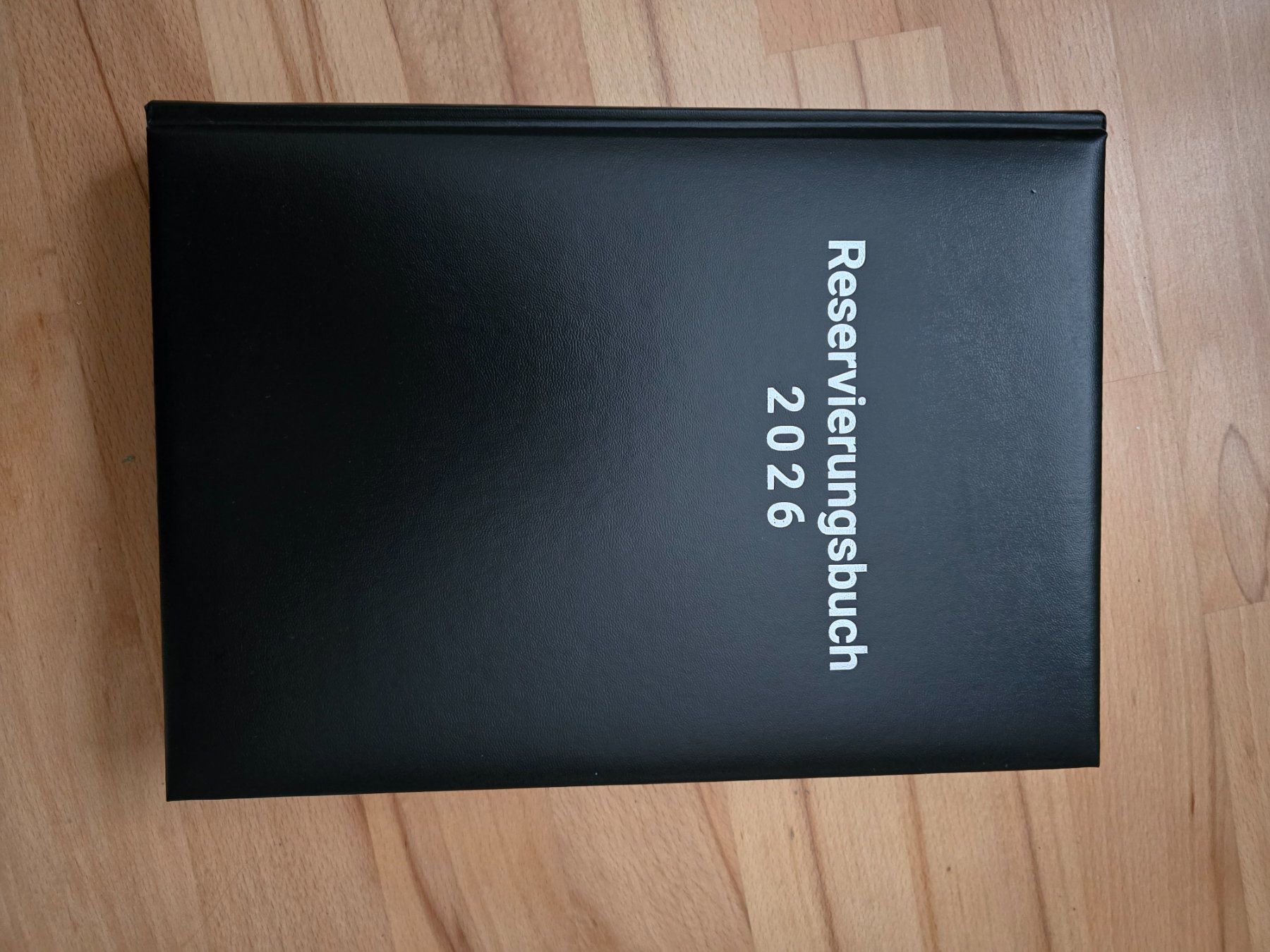Libri: Reservationsbuch 2026 Gastronomie – Usato da Büttikon AG venduto da Amineah