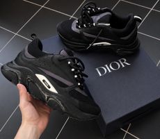 DIOR B22 SCHWARZ– GR. 42