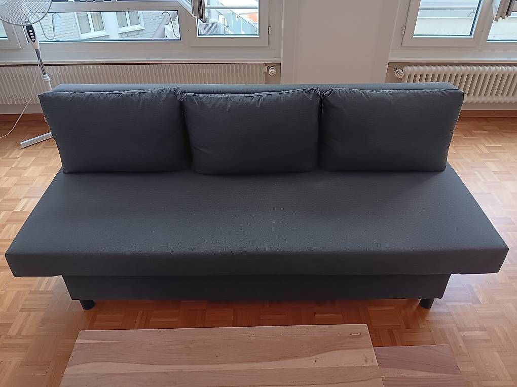 Sofas: Canapé (Canapé-lit) – D'occasion à Lausanne par and_7j9p 1