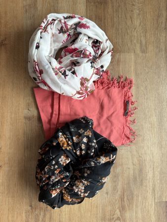 3 Damen Schals Set verschiedene Farben guter Zustand
