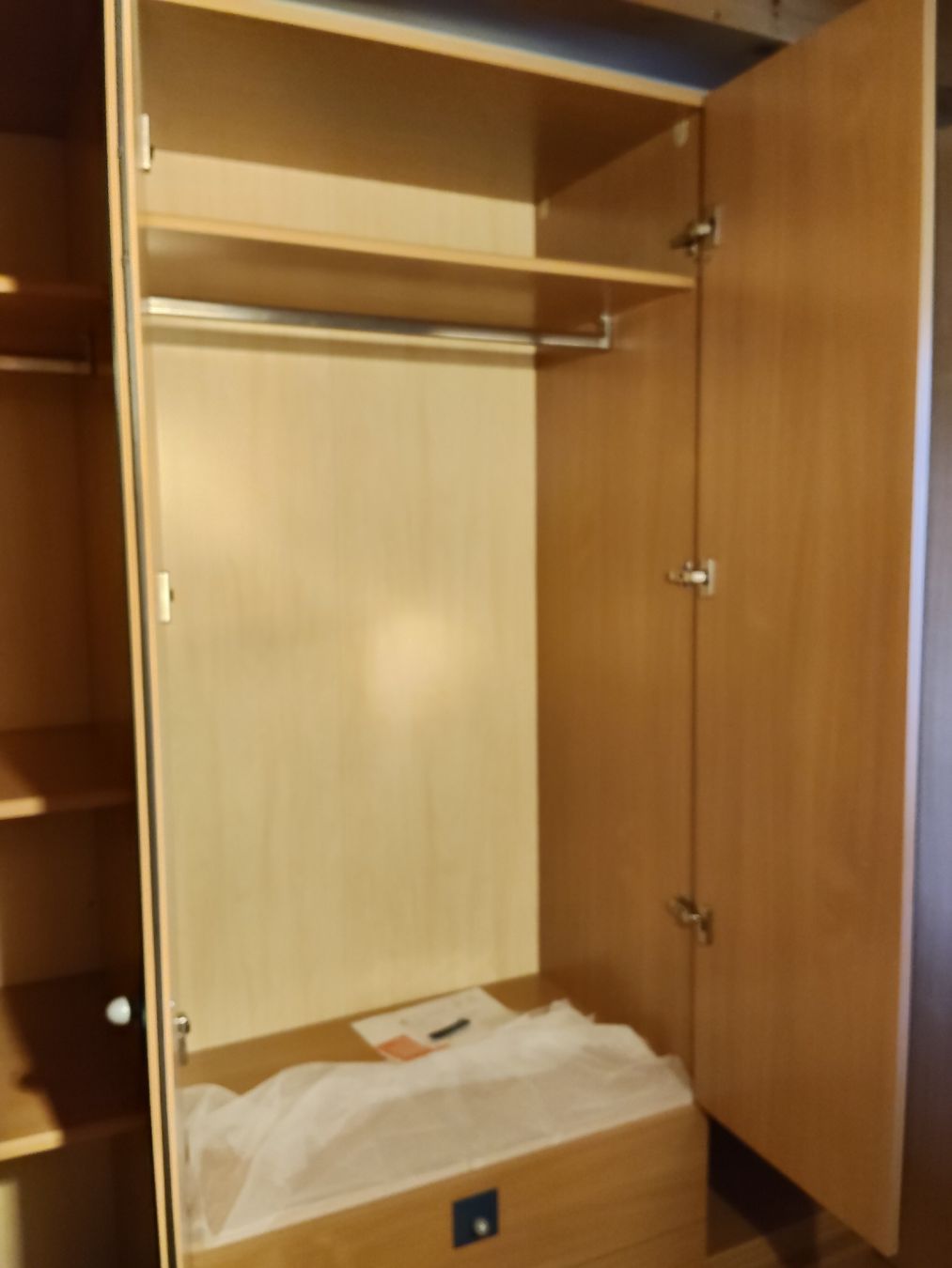 Armadi: Schrank – Usato da Triengen venduto da RealX 2