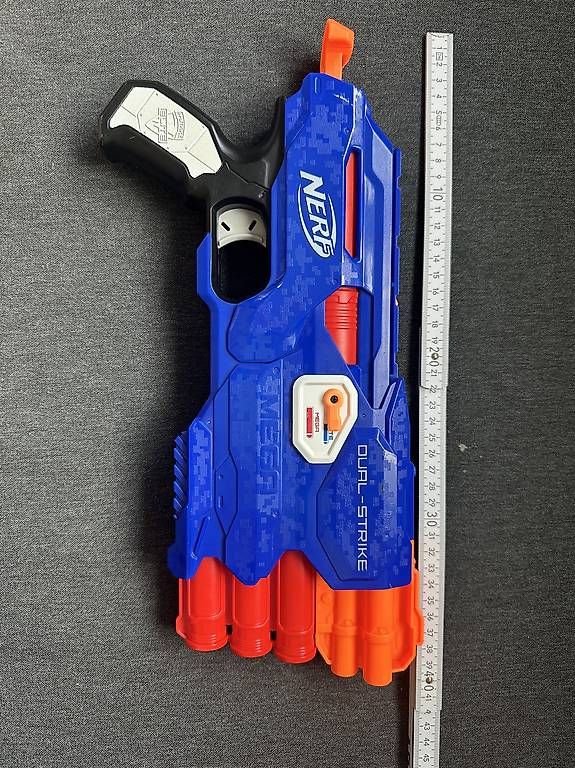 Giocattoli: Nerf Dual-strike, Mega – Usato da Küssnacht am Rigi venduto da mis_skz5