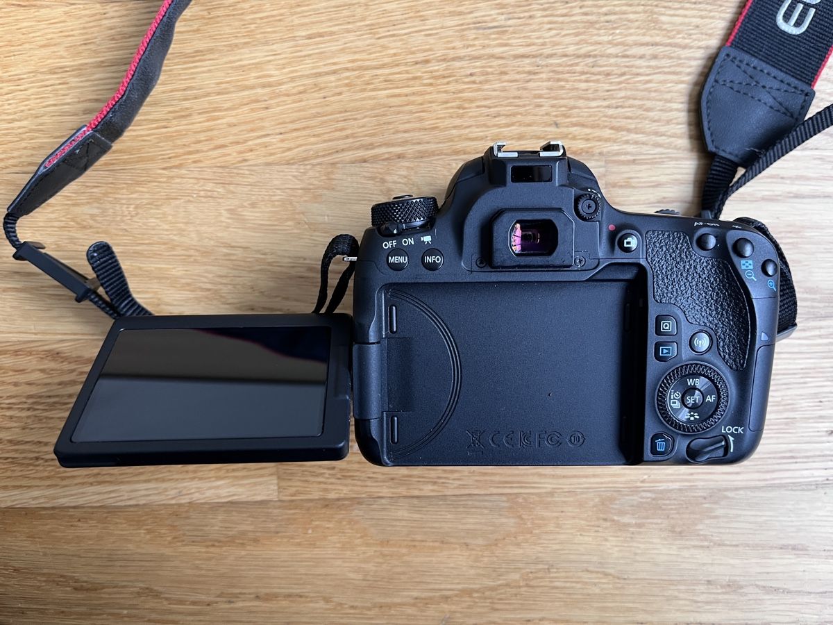 Canon Fotocamera: Canon EOS 77D – Usato da Zürich venduto da a.b.2025 5