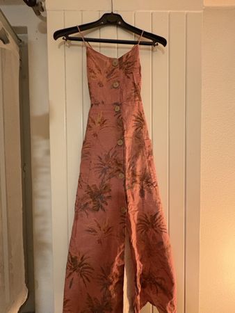 Sommerkleid mit Palmenmuster rosa neuwertiger Zustand