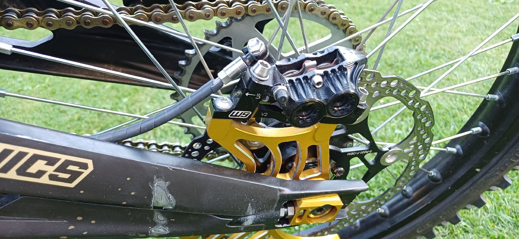 Sur-Ron Enduro: Surron light bee 60v 60a – Usato da Renens VD venduto da Kitealex 3