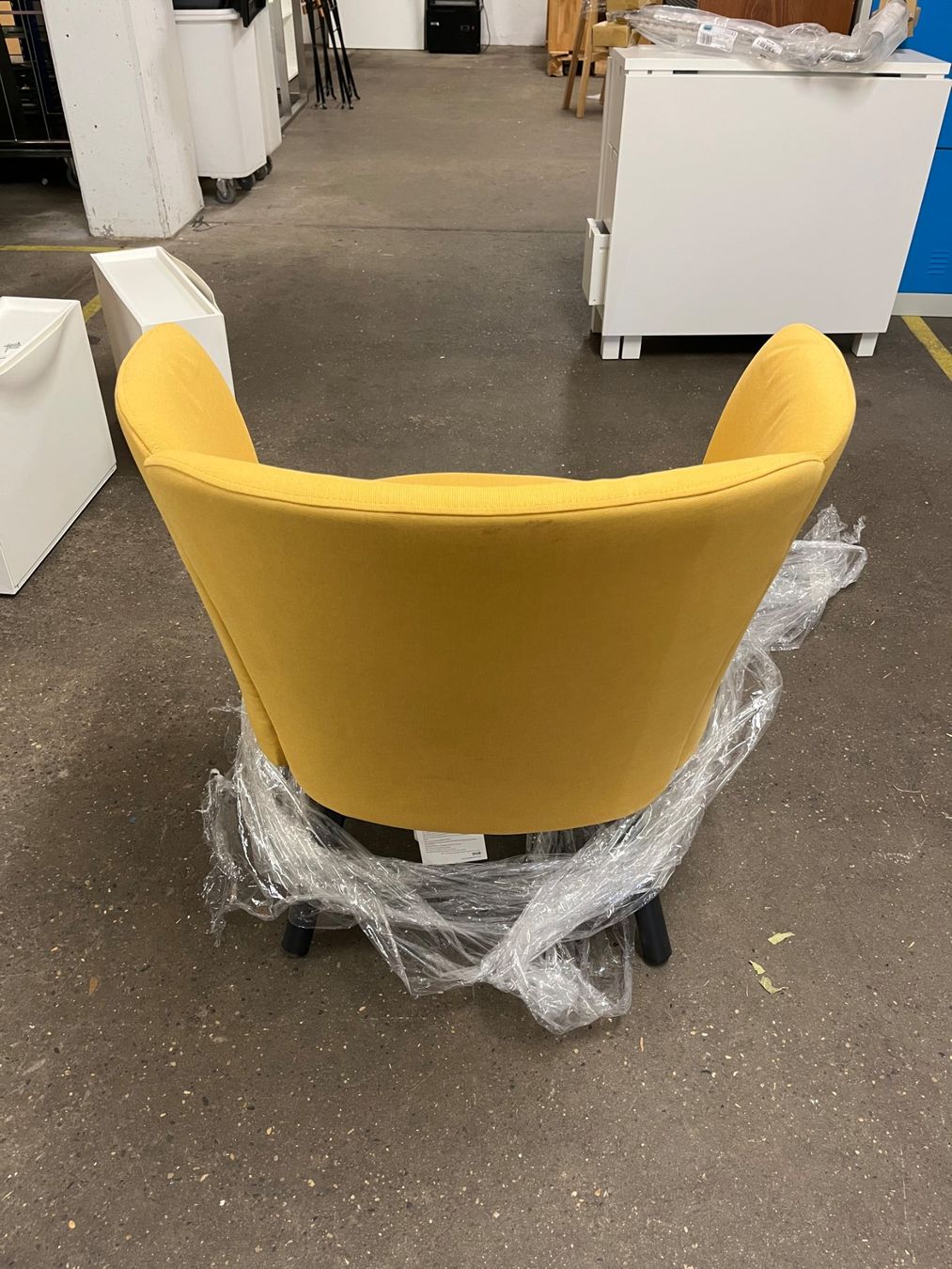 Ikea Poltrone: Ikea Sessel Gelb Herrakra – Nuovo (secondo la descrizione) da Trimbach venduto da Tripoli_Trimbach 1