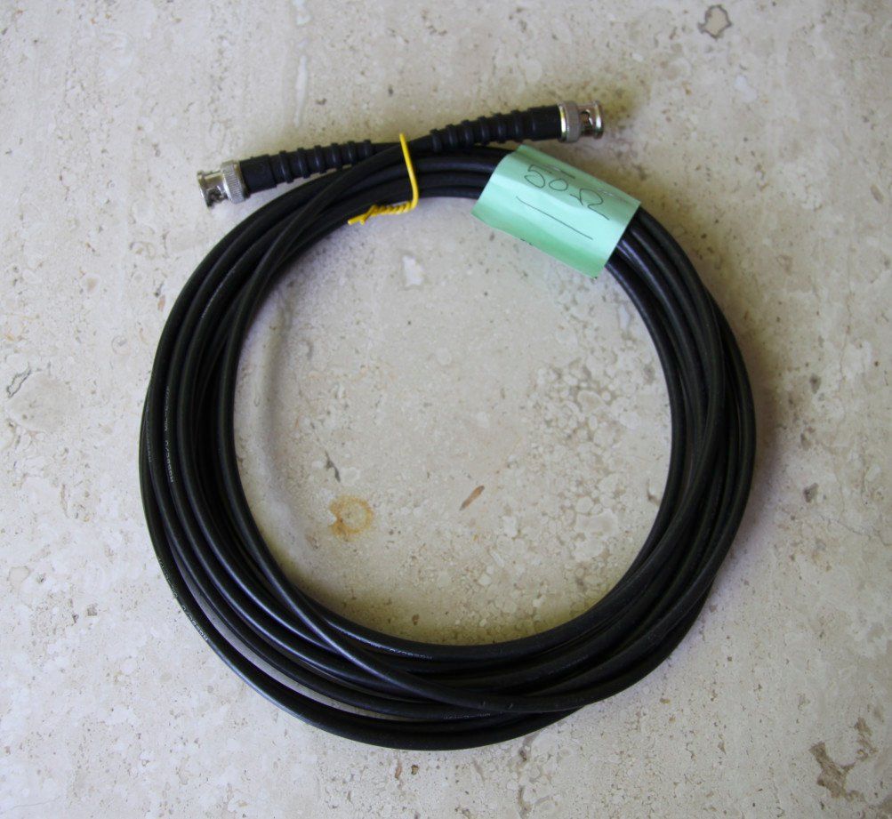Technique de radiocom: Diverse Kabel 50 Ohm – D'occasion à Riehen par Revodidi 6